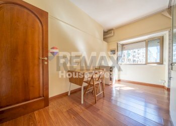 Sala da pranzo - Trilocale Via Ponzio Cominio
11, Roma - foto 28