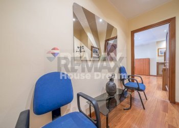 Sala da pranzo - Trilocale Via Ponzio Cominio
11, Roma - foto 39
