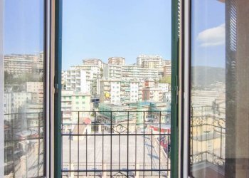 Balcone - Trilocale viale Michelangelo Buonarroti, Genova (zona Sampierdarena) - foto 5