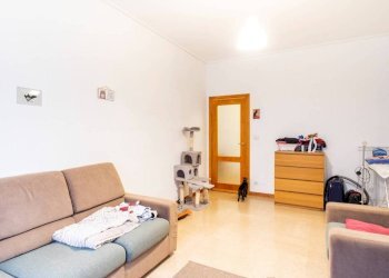 Soggiorno - Trilocale via Luigi Negrelli, 19, Cuneo (zona Centro) - foto 4