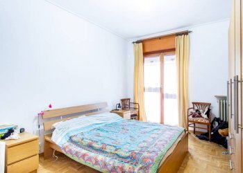 Camera da letto - Trilocale via Luigi Negrelli, 19, Cuneo (zona Centro) - foto 10