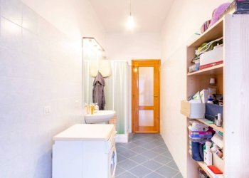 Bagno - Trilocale via Luigi Negrelli, 19, Cuneo (zona Centro) - foto 15