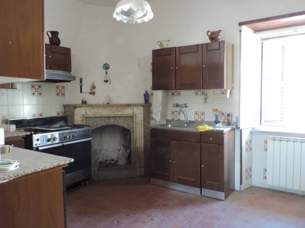 Cucina - Four-room apartment via Roma, 69, Montelibretti - photo 3