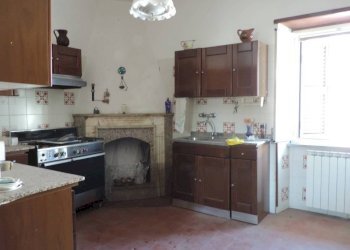 Cucina - Four-room apartment via Roma, 69, Montelibretti - photo 3