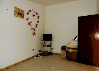 Camera da letto - Four-room apartment via Roma, 69, Montelibretti - photo 4