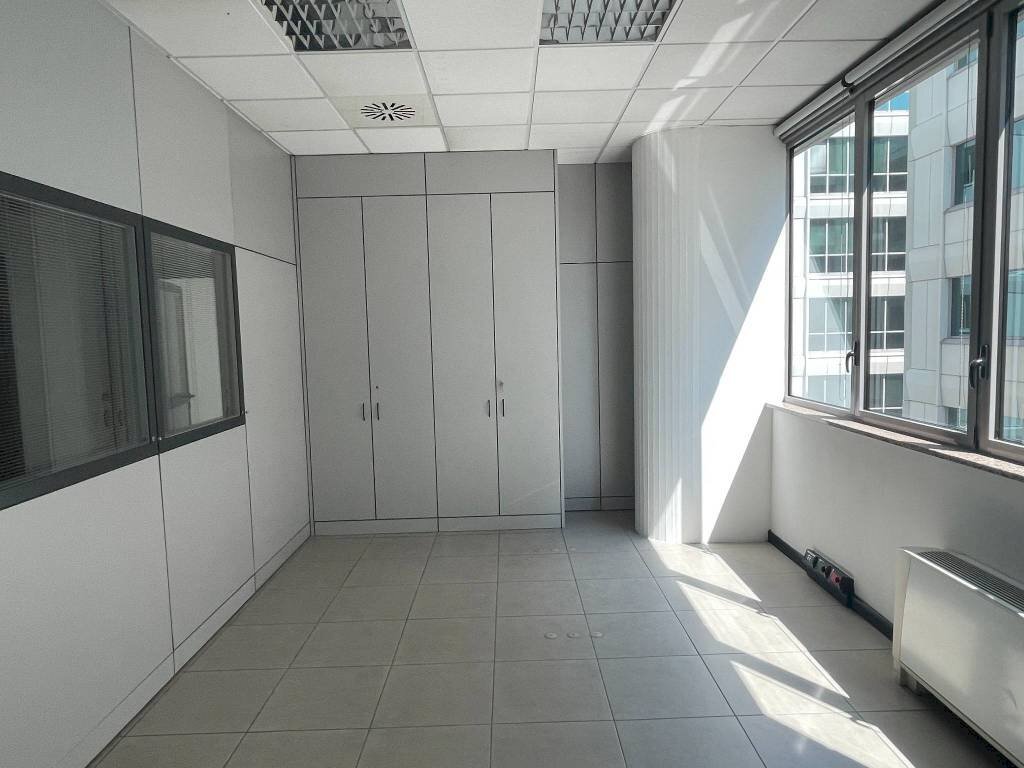 Ufficio - Office strada del Drosso, 33, Torino (neighborhood Mirafiori Sud) - photo 2