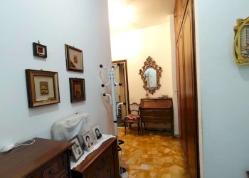 8 ingresso - Two-room apartment via G. Mendozza, Genova (neighborhood Quinto) - photo 8