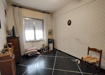 13 camera - Two-room apartment via G. Mendozza, Genova (neighborhood Quinto) - photo 9