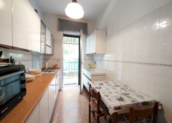 20 cucina - Two-room apartment via G. Mendozza, Genova (neighborhood Quinto) - photo 15