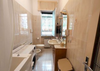 24 bagno - Two-room apartment via G. Mendozza, Genova (neighborhood Quinto) - photo 19