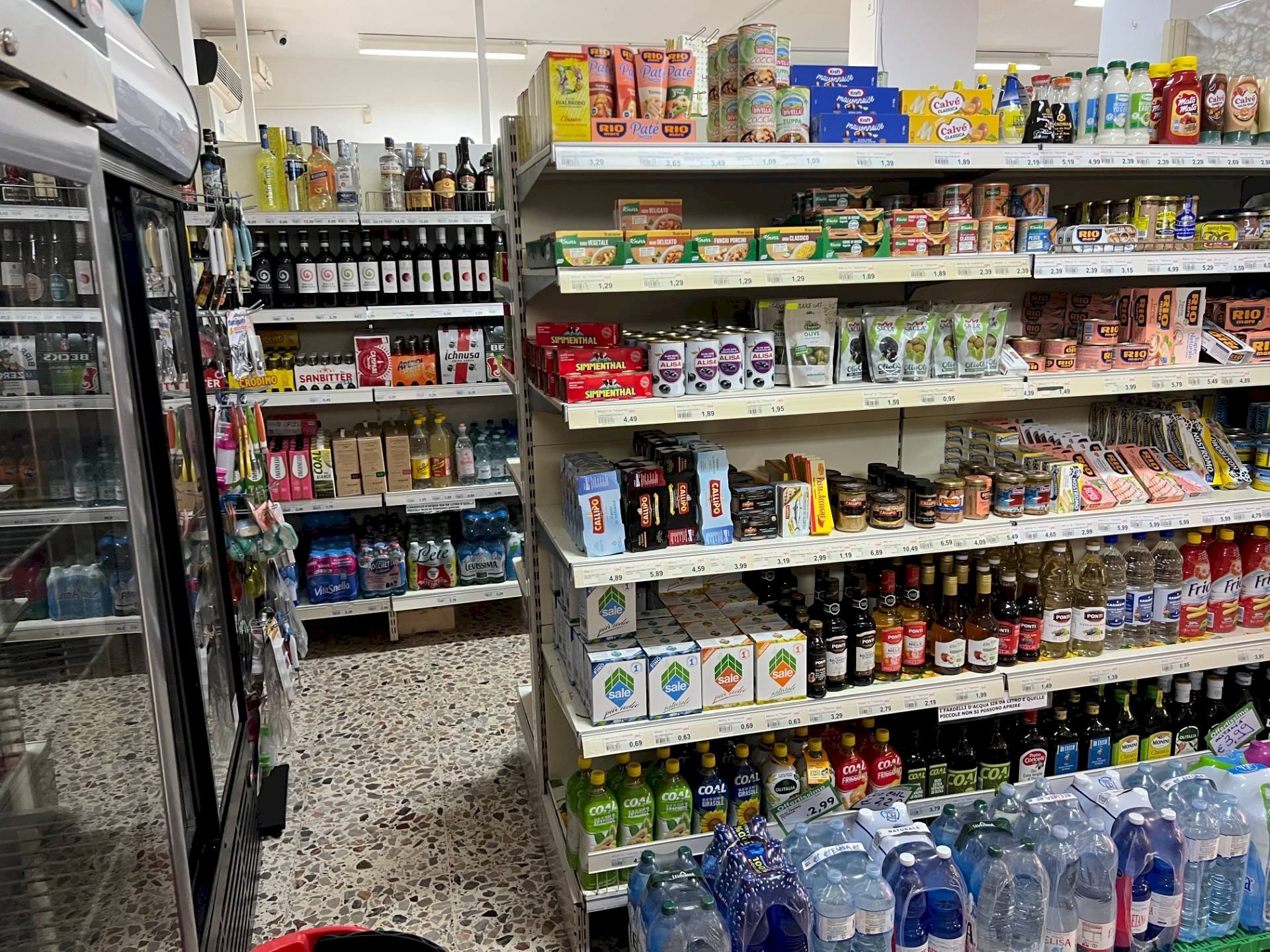 Foto 1 - Locale Commerciale VIA TRIESTE
 
37, Alba Adriatica - foto 1