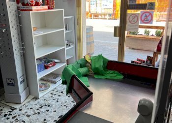 Foto 14 - Locale Commerciale VIA TRIESTE
 
37, Alba Adriatica - foto 14