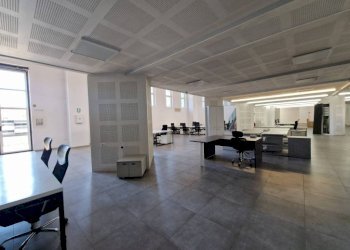 Interno non residenziale - Capannone via Sempione, Pero - foto 7