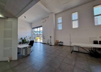 Interno non residenziale - Capannone via Sempione, Pero - foto 8