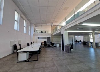 Interno non residenziale - Capannone via Sempione, Pero - foto 18