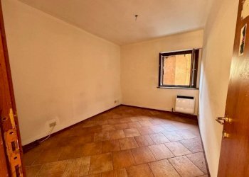 Camera da letto - Two-room apartment via Roma, 70, Sagliano Micca - photo 10