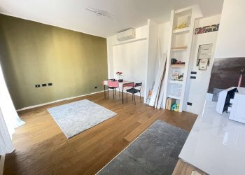 SOGGIORNO - Three-room apartment VIA TORRICELLI, Genova (neighborhood Borgoratti) - photo 4