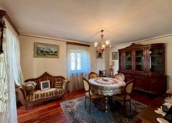 Soggiorno - Villa strada Vecchia di San Giovanni, 49, Luserna San Giovanni - foto 8