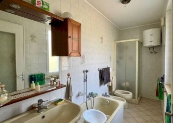 Bagno - Villa strada Vecchia di San Giovanni, 49, Luserna San Giovanni - foto 22