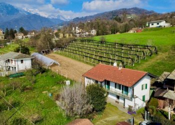 Facciata - Villa strada Vecchia di San Giovanni, 49, Luserna San Giovanni - foto 44