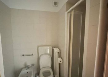 Bagno - Three-room apartment Alessandria - photo 6