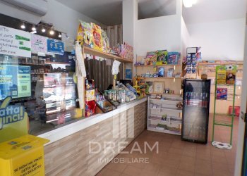 Foto 3 - Attività Commerciale Via Enrico Toti, Cagliari - foto 3