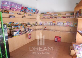 Foto 5 - Attività Commerciale Via Enrico Toti, Cagliari - foto 5