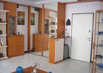 appartamento in locazione genova piazza da varagin - Apartment piazzetta Jacopo da Varagine, Genova (neighborhood Centro Storico) - photo 10