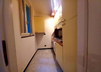 appartamento in locazione genova piazza da varagin - Apartment piazzetta Jacopo da Varagine, Genova (neighborhood Centro Storico) - photo 15