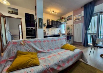 Salone - Quadrilocale via dei Lerda, 18, frazione Madonna Delle Grazie, Cuneo - foto 3