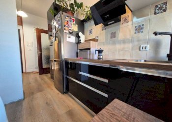 Cucina - Quadrilocale via dei Lerda, 18, frazione Madonna Delle Grazie, Cuneo - foto 10