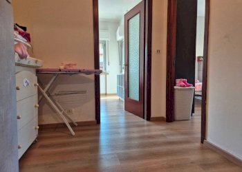 Corridoio - Quadrilocale via dei Lerda, 18, frazione Madonna Delle Grazie, Cuneo - foto 27