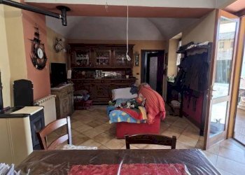 Salone - Two-room apartment Strambino - photo 6