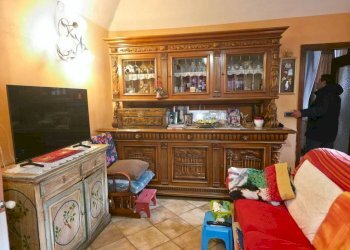 Salone - Two-room apartment Strambino - photo 8