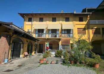 Facciata - Two-room apartment Strambino - photo 22