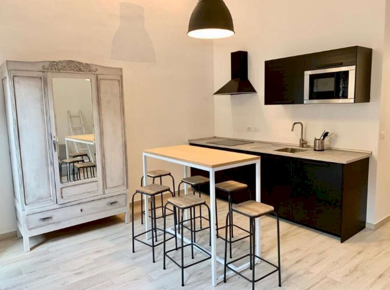 4afd1768-c9a0-496f-90a2-b1856bd3ff5f - Two-room apartment via Napione, 47, Torino (neighborhood Centro) - photo 3