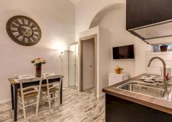 soggiorno - Bed & Breakfast via Famagosta, 12, Roma - photo 4