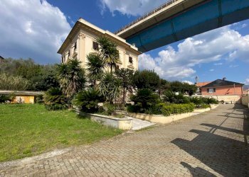 Esterni - Appartamento via Piacenza, Chiavari - foto 16