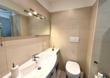 Bagno - Appartamento via San Vincenzo, Genova (zona Centro) - foto 9