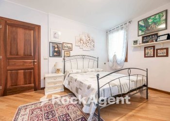 Camera da letto - Villa via Chiesa Tramonte, 11, Teolo - foto 9