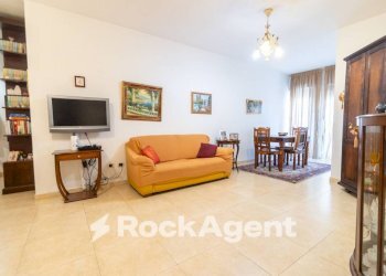 Salone - Four-room apartment viale dei Bizantini, 75/2, Catanzaro - photo 7