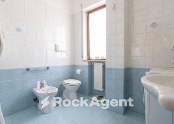 Bagno - Four-room apartment viale dei Bizantini, 75/2, Catanzaro - photo 19