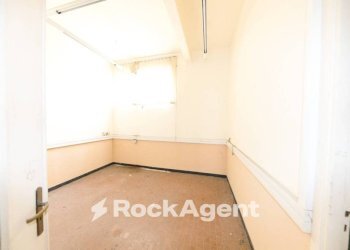 Magazzino - Magazzino via Cordanieri, Genova (zona Voltri) - foto 6