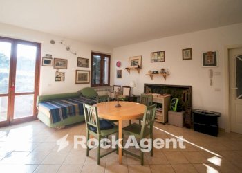 Salone - Bilocale via degli ulivi, 57, San Costanzo - foto 5