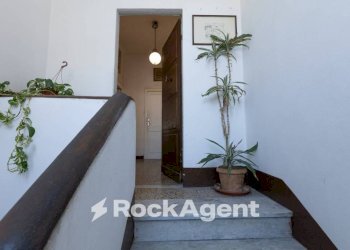 Interno palazzo - Casa indipendente via Giuseppe Bandi, 20, Livorno - foto 4