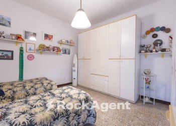 Camera da letto - Casa indipendente via Giuseppe Bandi, 20, Livorno - foto 18