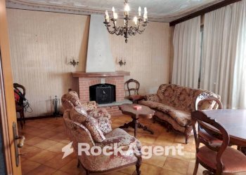 Salone - Villa via Montebello, Barbianello - foto 7