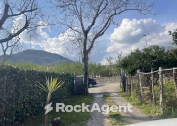 Terreno - Terreno agricolo contrada Salella, San Cipriano Picentino - foto 12