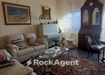 Salone - Three-room apartment corso Italia, 38, Mede - photo 2