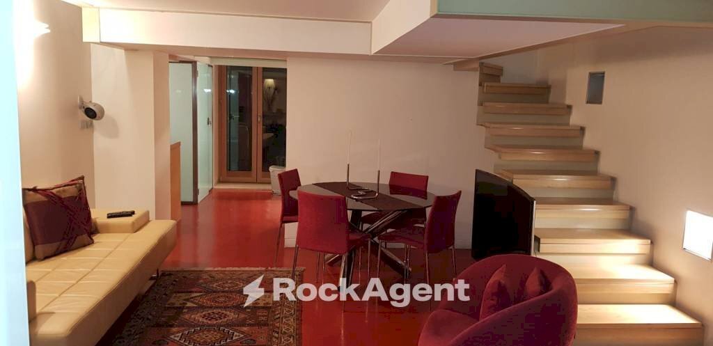 Salone - Two-room apartment vico del Vasto a Chiaia, Napoli (neighborhood Chiaia) - photo 2